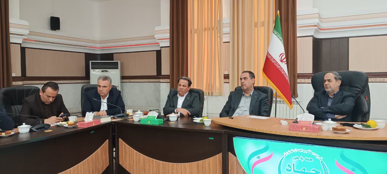 تأکید مدیرعامل سازمان تعاون روستایی بر نقش تشکل‌ها در رفع بحران نهاده‌ها و رونق بازار کشاورزی_2