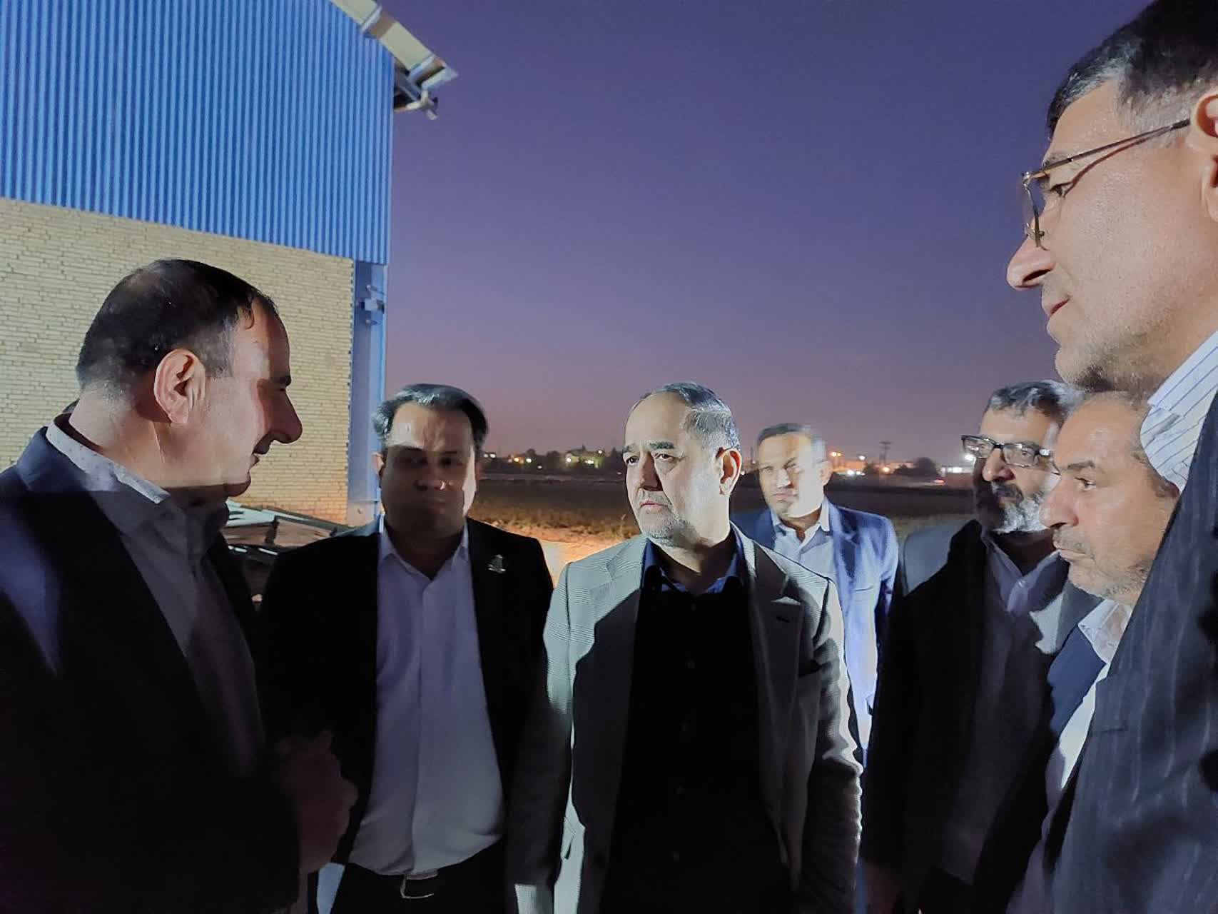 بازدید میدانی مدیرعامل سازمان مرکزی تعاون روستایی ایران از شرکت دامداران فجر فلاورجان با هدف تقویت تعاونی‌های تولیدی_0